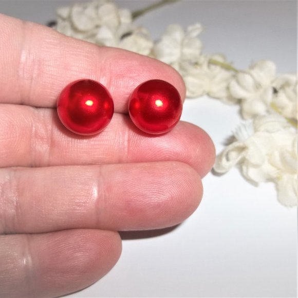 Earring, Red Pearl Earring, Red Earring, Pearl Earring, Earring, Pearls A417 - Picture 4 of 4
